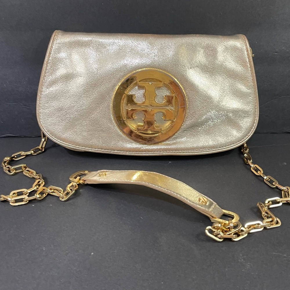 Tory Burch Reva Gold Chain Shoulder Bag - Picture 3 of 16